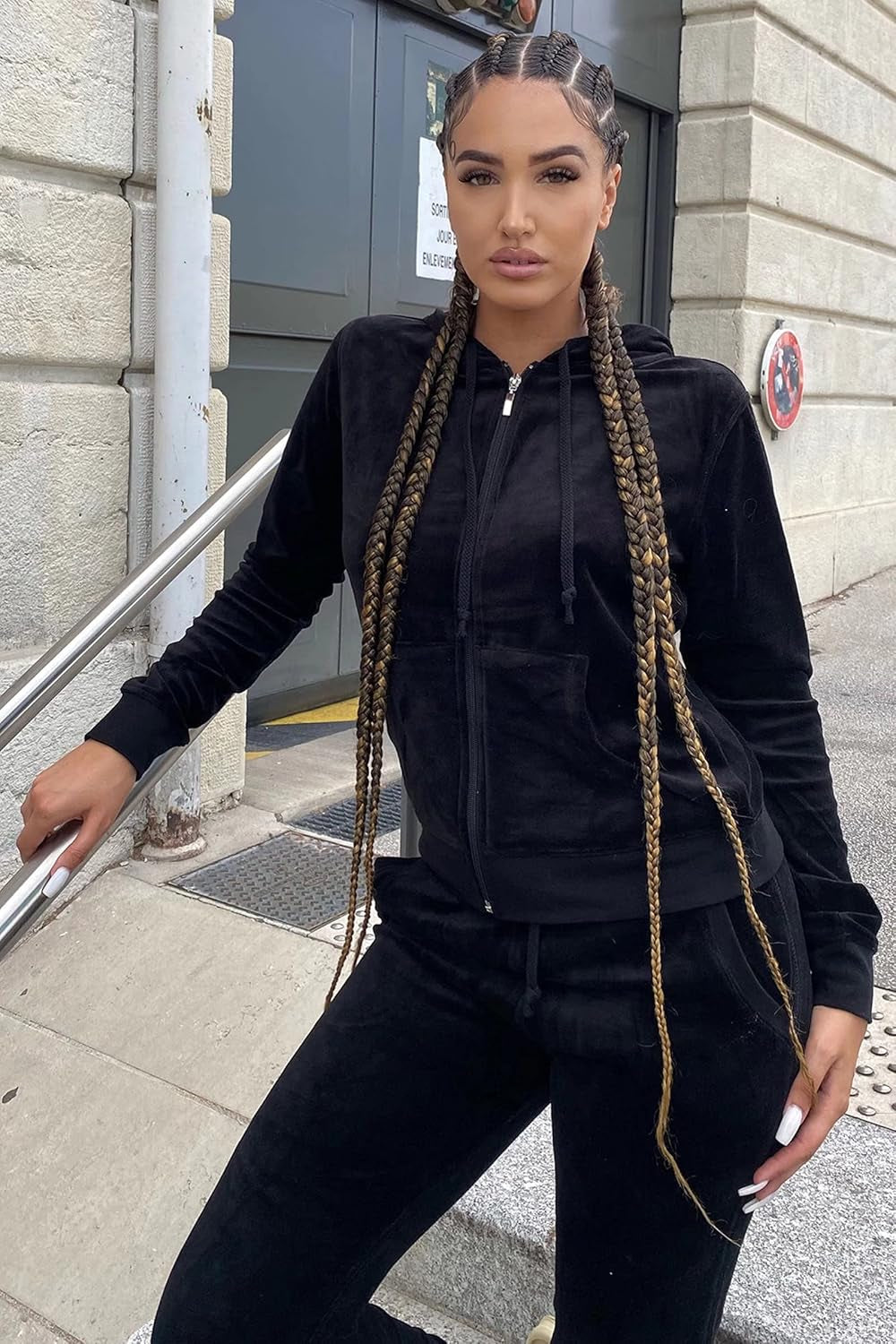 Women'S Velour Hooded Two Piece Outfits Jacket Drawstring Pants Sport Bodycon Jogging Set Tracksuit with Pockets Black S